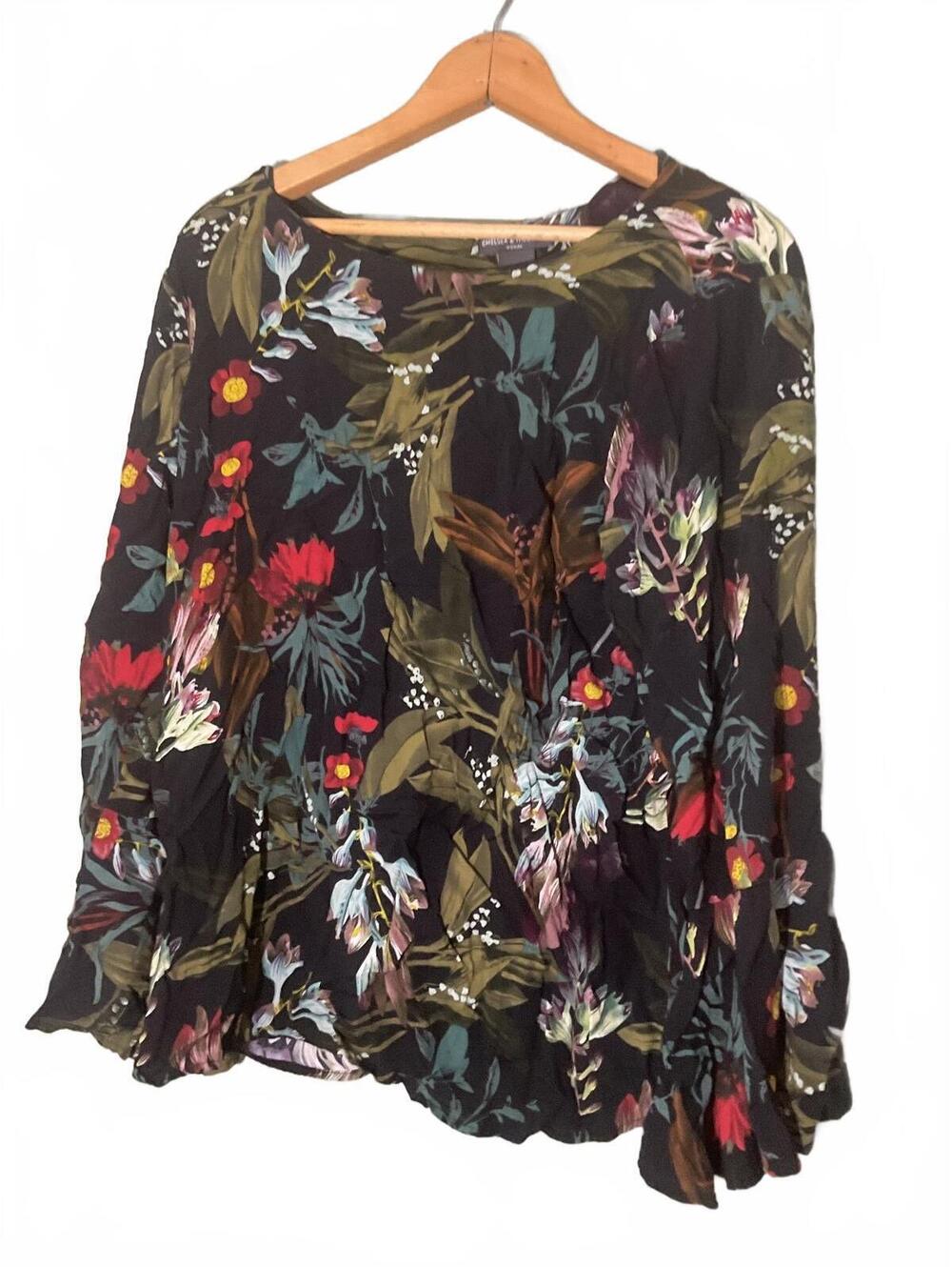 Chelsea & Theodore Women's Floral Viscose Blouse Size 1X